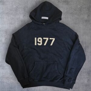 Fear of God Essentials "1977" Hodie Black Medium